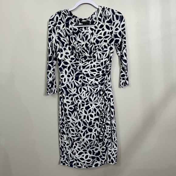Lauren Ralph Lauren Navy/White Faux Wrap Dress Size 4 Classic Preppy Office - Picture 2 of 10